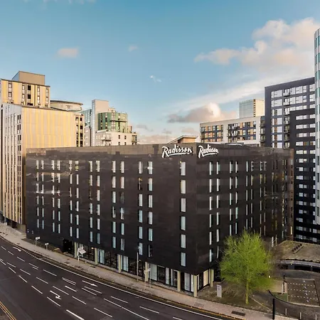 Radisson Hotel Manchester City Centre, A Verified Net Zero Hotel-2