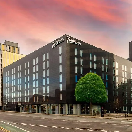 Radisson Hotel Manchester City Centre, A Verified Net Zero Hotel-3
