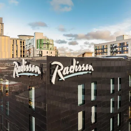 Radisson Hotel Manchester City Centre, A Verified Net Zero Hotel-3